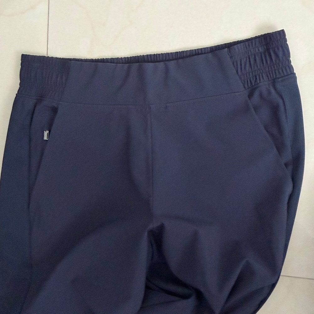 Athleta Brooklyn Jogger - Picture 2 of 7